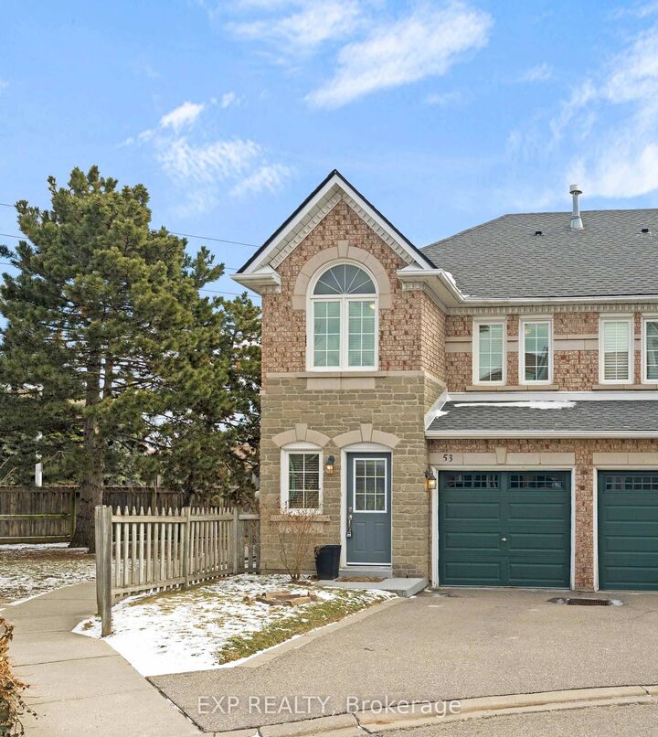 Property Photo: 455 Apache Court 53 ON L4Z 3W8
