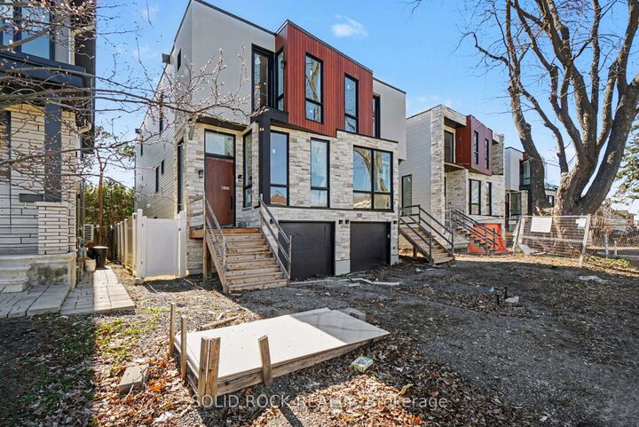 Property Photo: 840 Alpine Avenue ON K2B 5R6