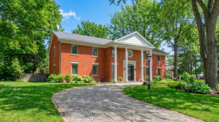 Property Photo: 17 Old English Lane ON L3T 2V1