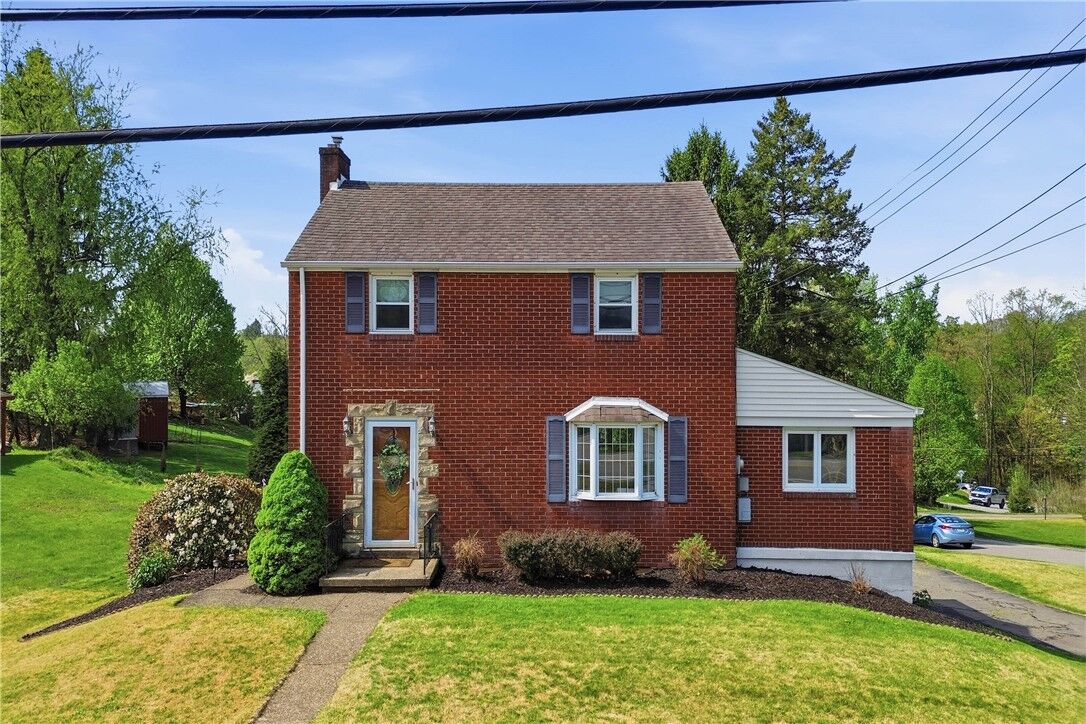 Property Photo: 835 Wible Run Rd PA 15209