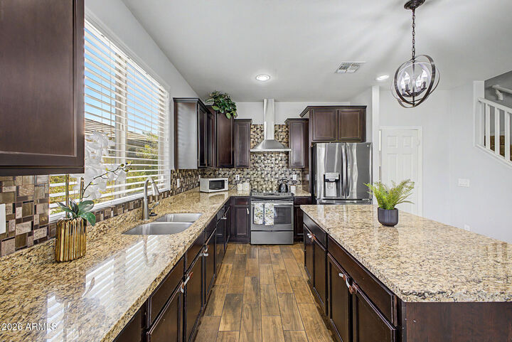 Property Photo:  12394 N 69th Avenue  AZ 85381 