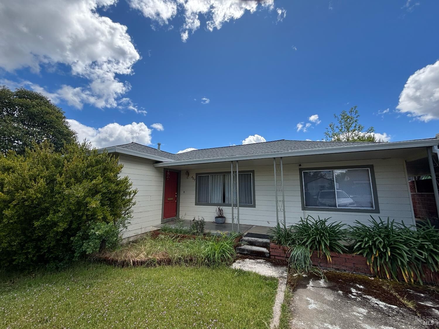 Property Photo:  489 Cochrane Avenue  CA 95482 