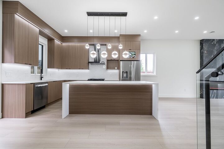 Property Photo: 5953 Winch Street 1 BC V5B 2L1