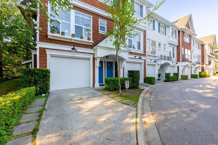 Property Photo:  14905 60 Avenue 18  BC V3S 5E9 