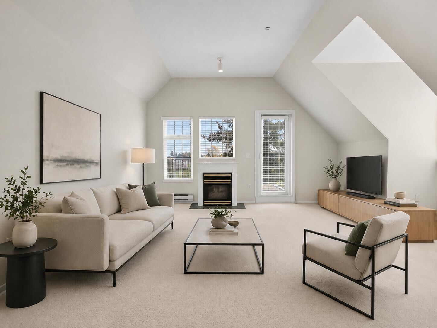 Property Photo: 5556 14 Avenue 406 BC V4M 4E7