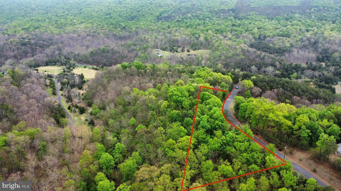 Property Photo: Lot 37 W Hamilton Estates Dr WV 26757