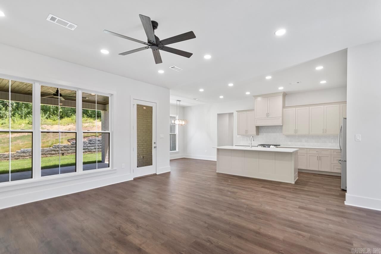 Property Photo:  4406 Cumberland Circle  AR 72019 