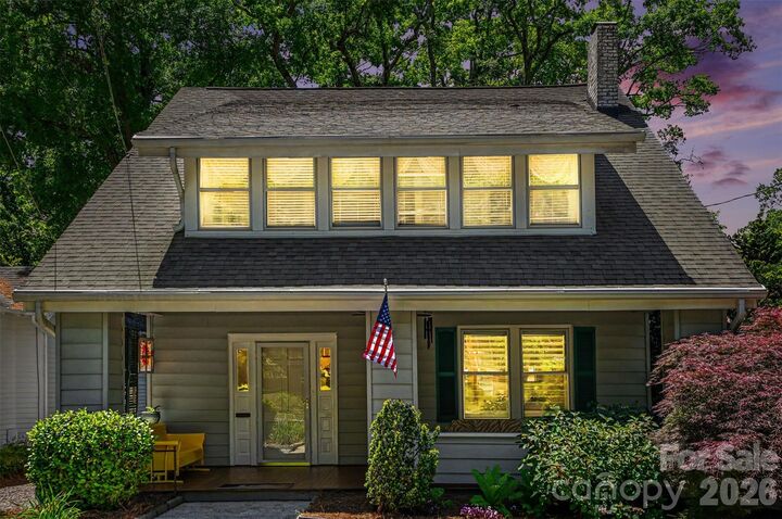 Property Photo:  415 W 5th Avenue  NC 28052 