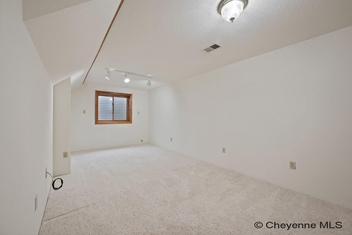 Property Photo:  7120 Pasadena Rd  WY 82009 