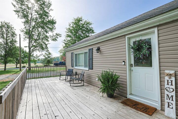 Property Photo:  2433 Swings Corner Pt Isabel Road  OH 45106 