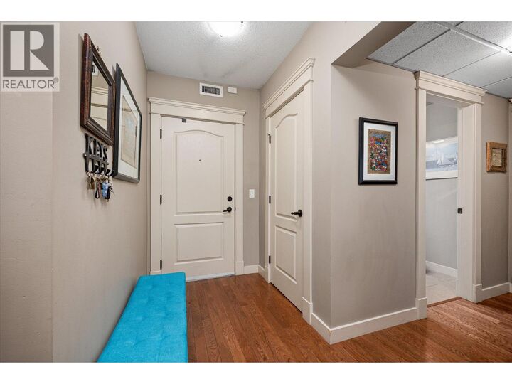 Property Photo:  2070 Boucherie Road 403  BC V4T 2C6 
