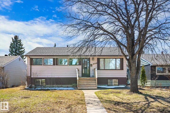 Property Photo:  10531 128 Avenue NW  AB T5E 0J2 