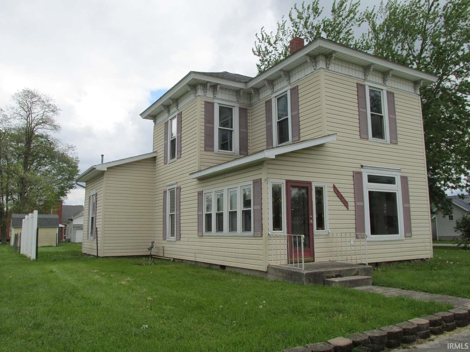 Property Photo:  725 N Main Street  IN 46792 