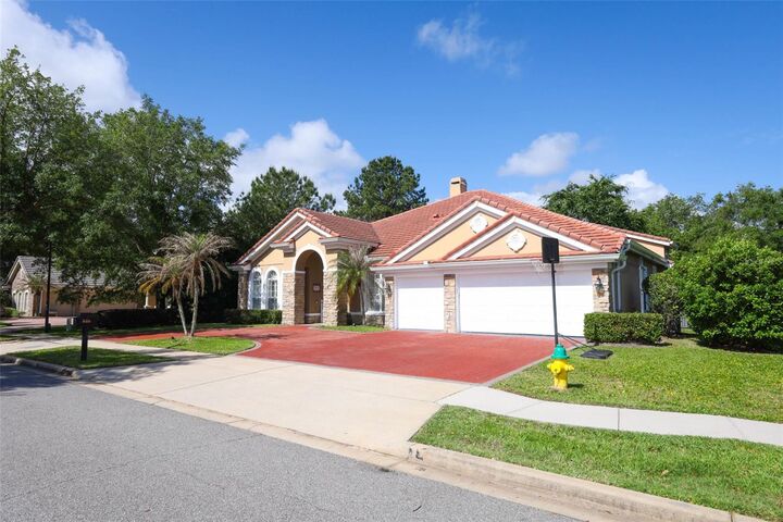 Property Photo:  836 Woodbark Cove  FL 32771 