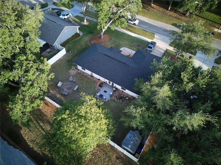 Property Photo:  408 Raymond Street  FL 34715 