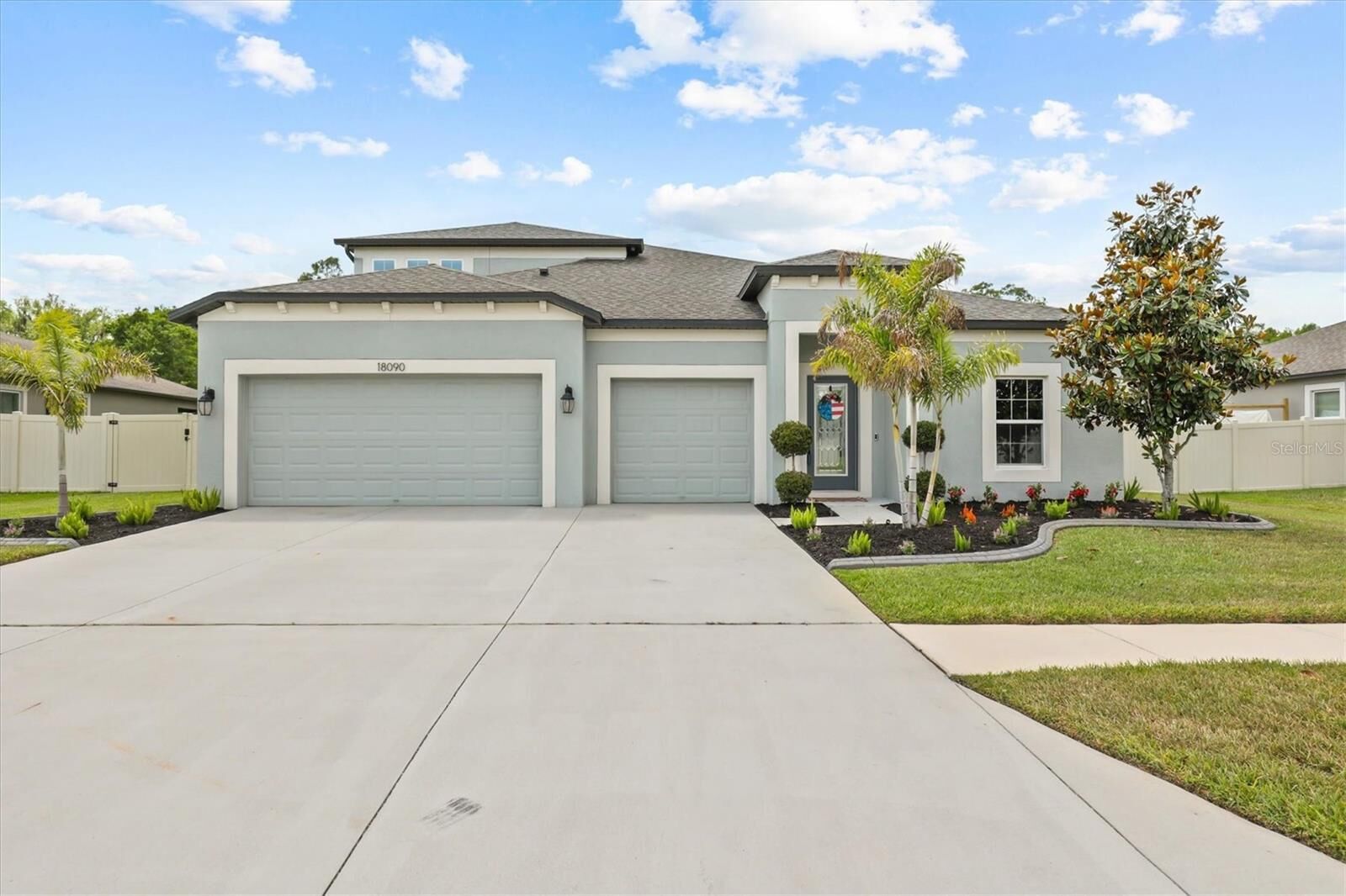 Property Photo:  18090 Romanesque Court  FL 34610 