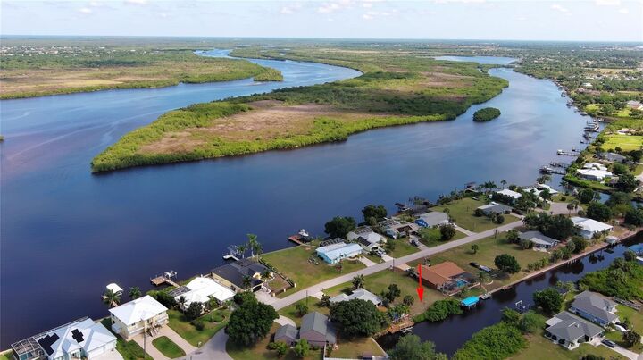 Property Photo:  2060 River Basin Terrace  FL 33982 