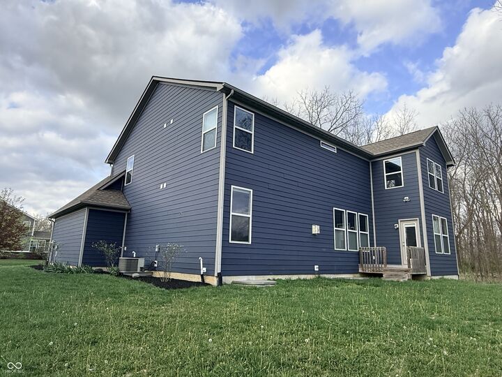 Property Photo: 5358 Forest Glen Drive IN 46112