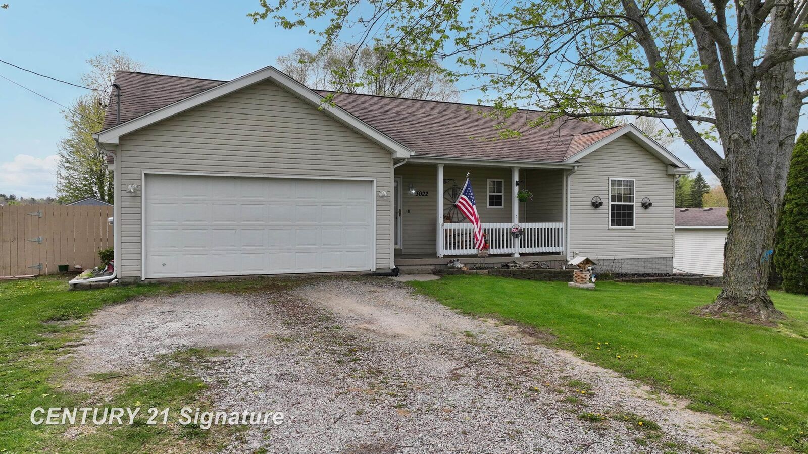 Property Photo:  3022 E Lake Road  MI 48420 