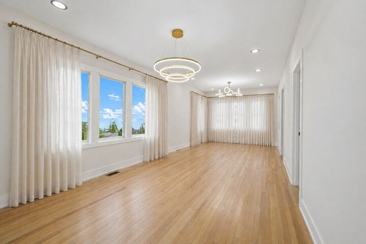 Property Photo:  5218 W 55th Street  IL 60638 