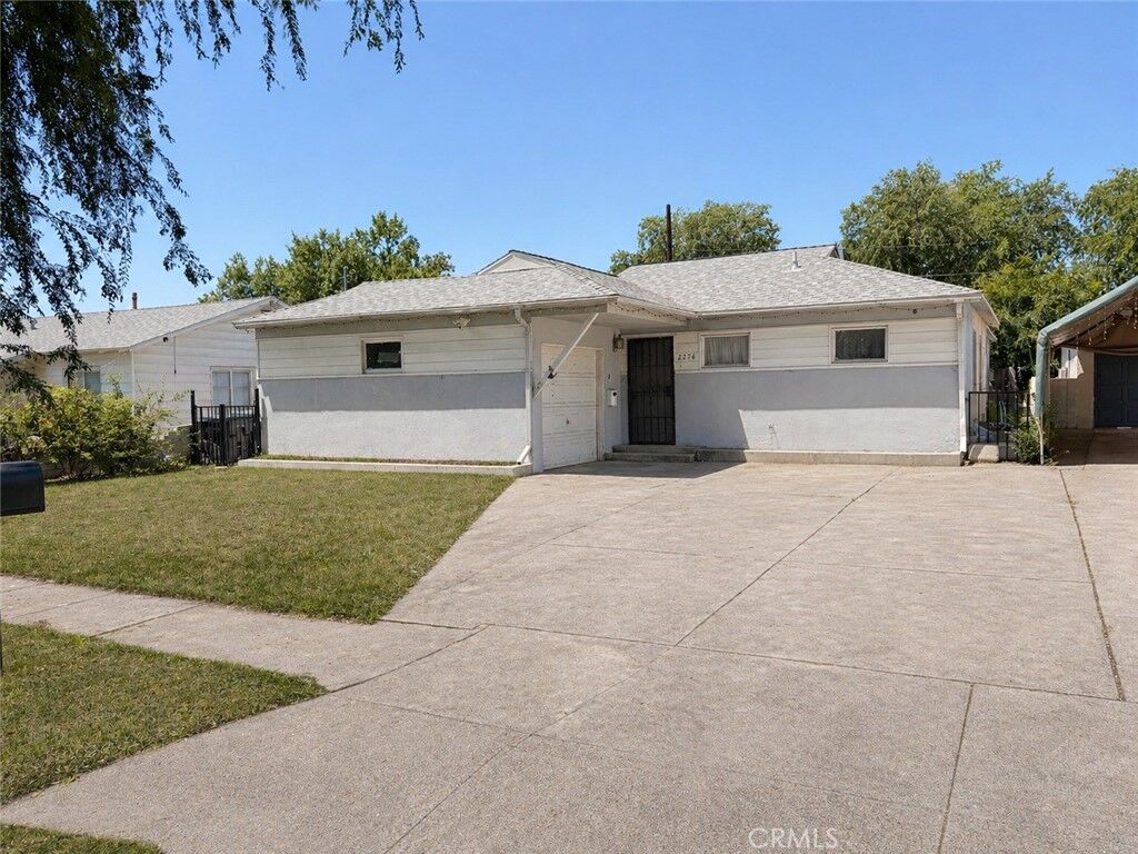 Property Photo:  2276 Cedar St  CA 92404 