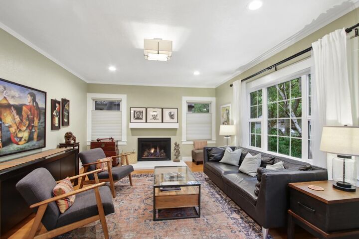 Property Photo:  733 35th Street  CA 95816 