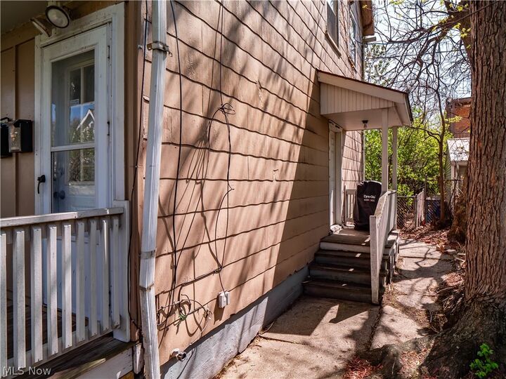 Property Photo:  10419 Ignatius Avenue  OH 44111 