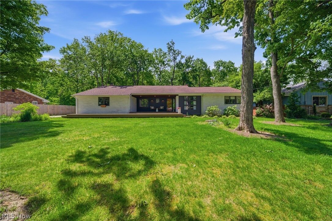 Property Photo: 6842 Metro Park Drive OH 44143