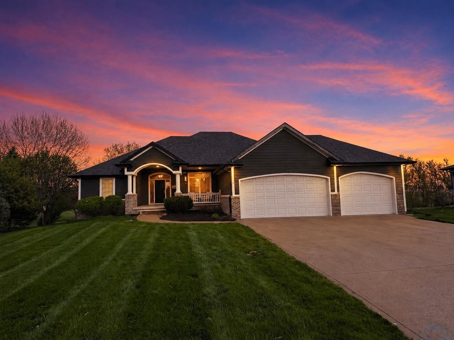 Property Photo:  918 Wynstone Dr  SD 57038 