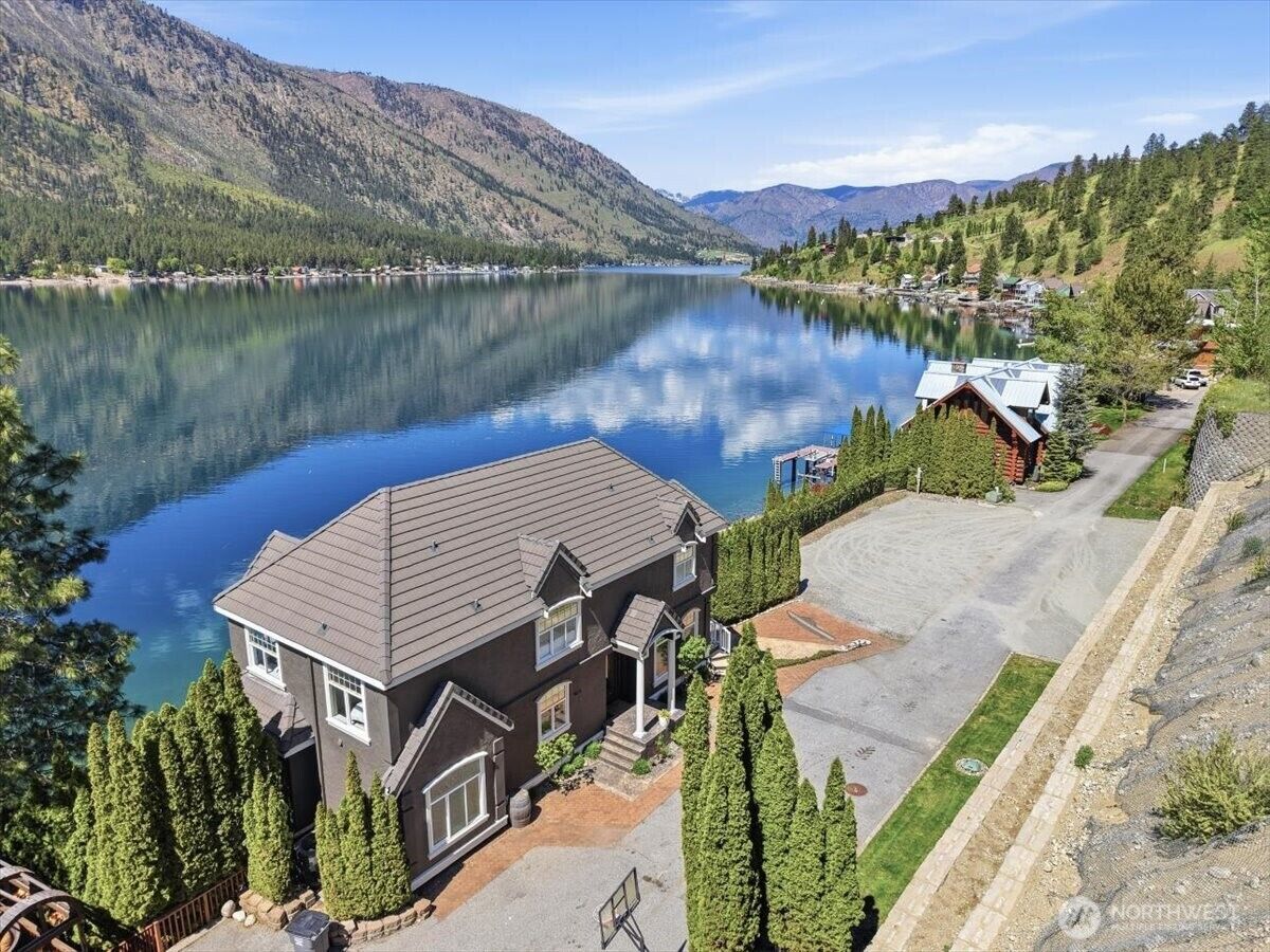 Property Photo:  96  Clearwater Lane  WA 98831 