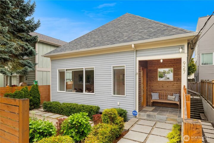 Property Photo: 927 29th Avenue S WA 98144