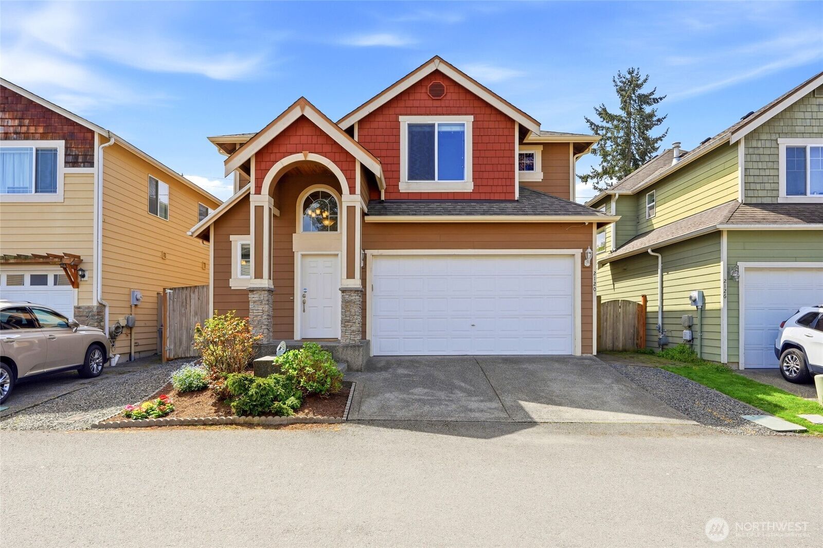 Property Photo:  2120  132nd Street SW  WA 98204 