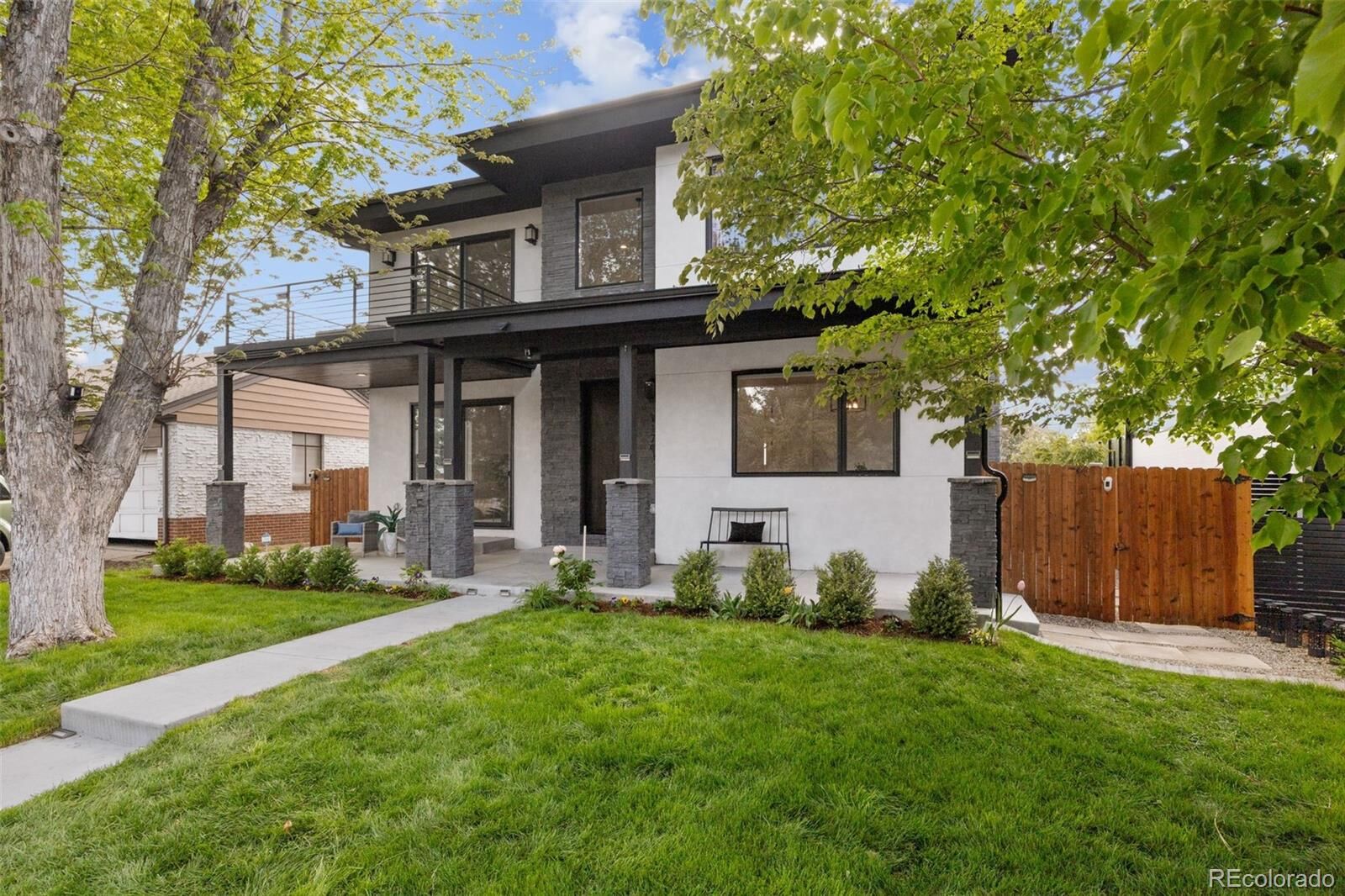 Property Photo:  1179 S Jackson Street  CO 80210 