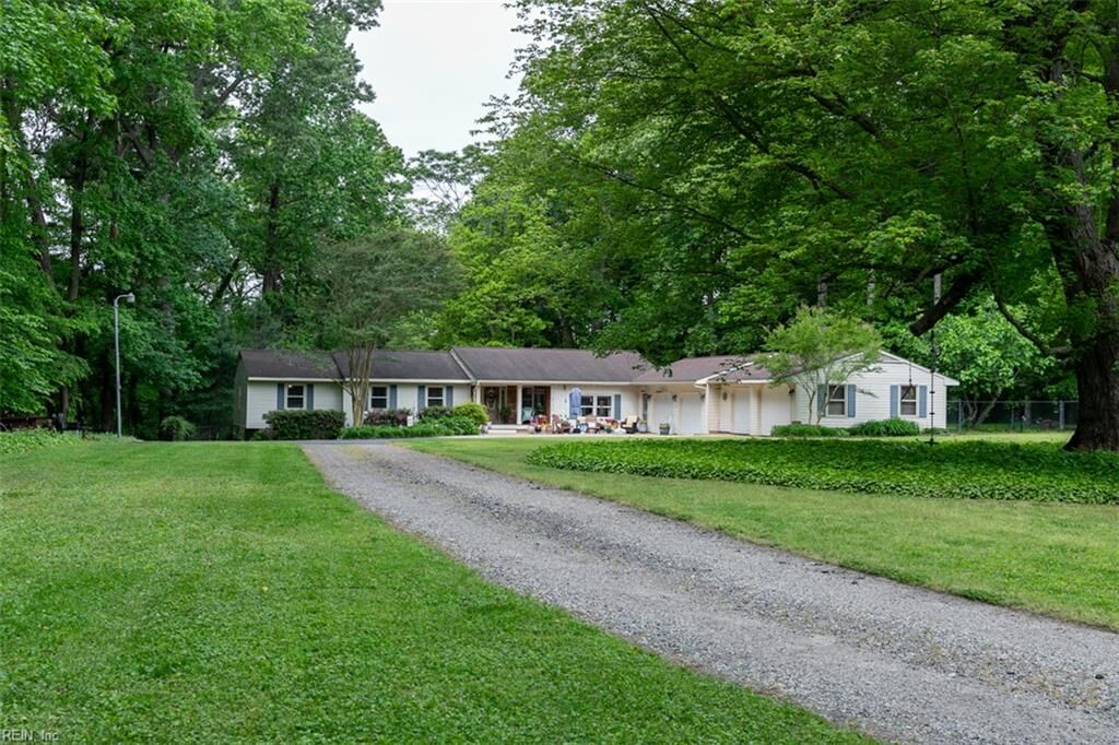 Property Photo:  247 Yoder Ln  VA 23602 