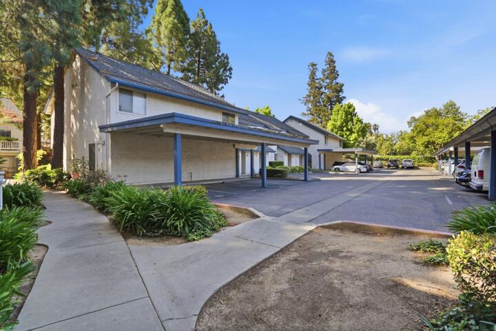 Property Photo:  1028 Summermist Court  CA 95122 