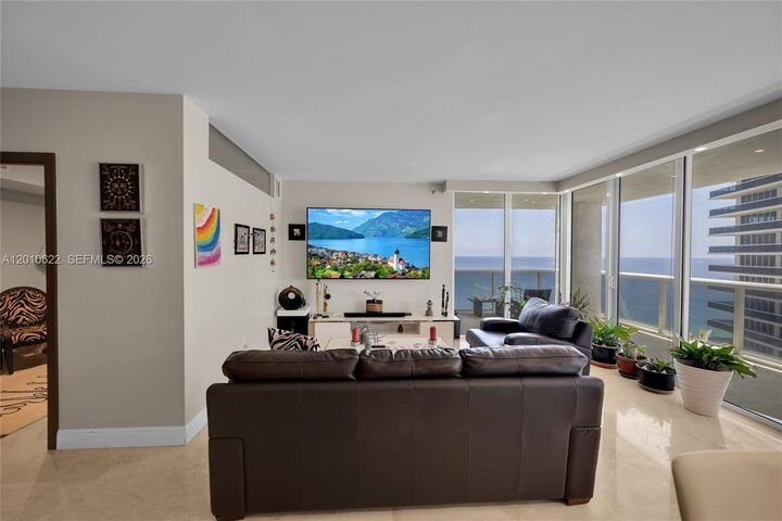 Property Photo:  1800 S Ocean Dr 2205  FL 33009 