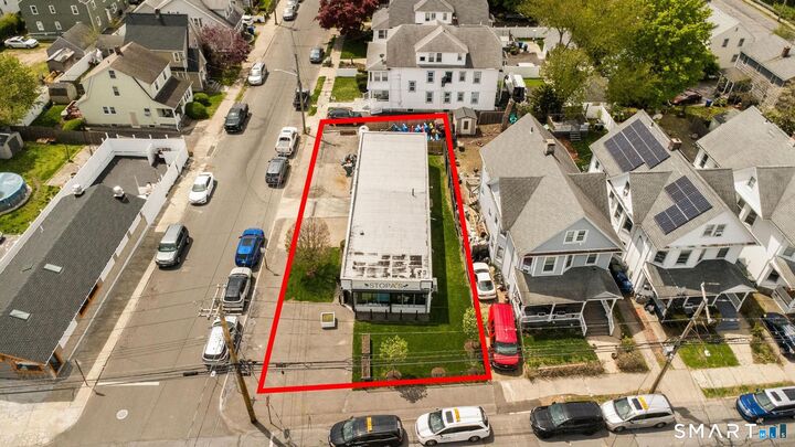 Property Photo:  945 Wood Avenue  CT 06604 