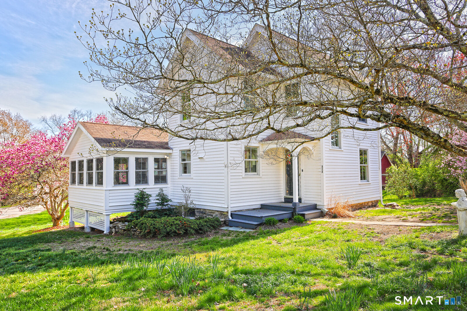 Property Photo:  312 Ferry Road  CT 06371 