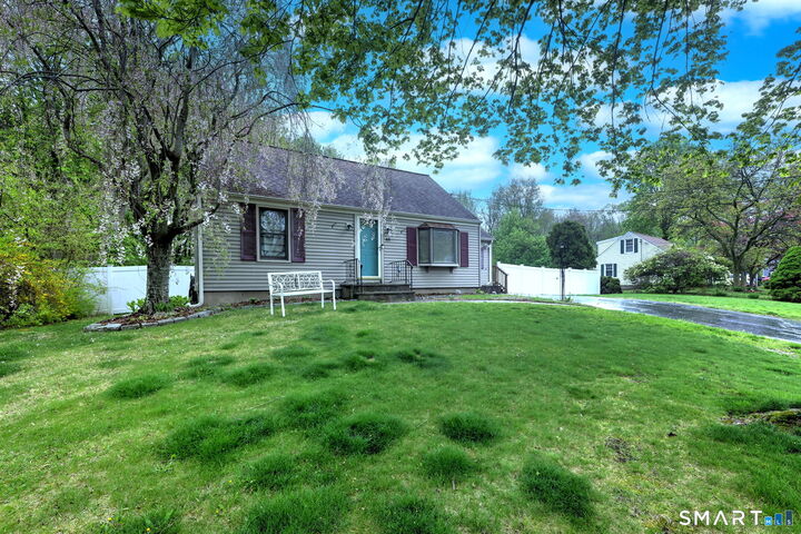 Property Photo:  44 Joyce Court  CT 06461 