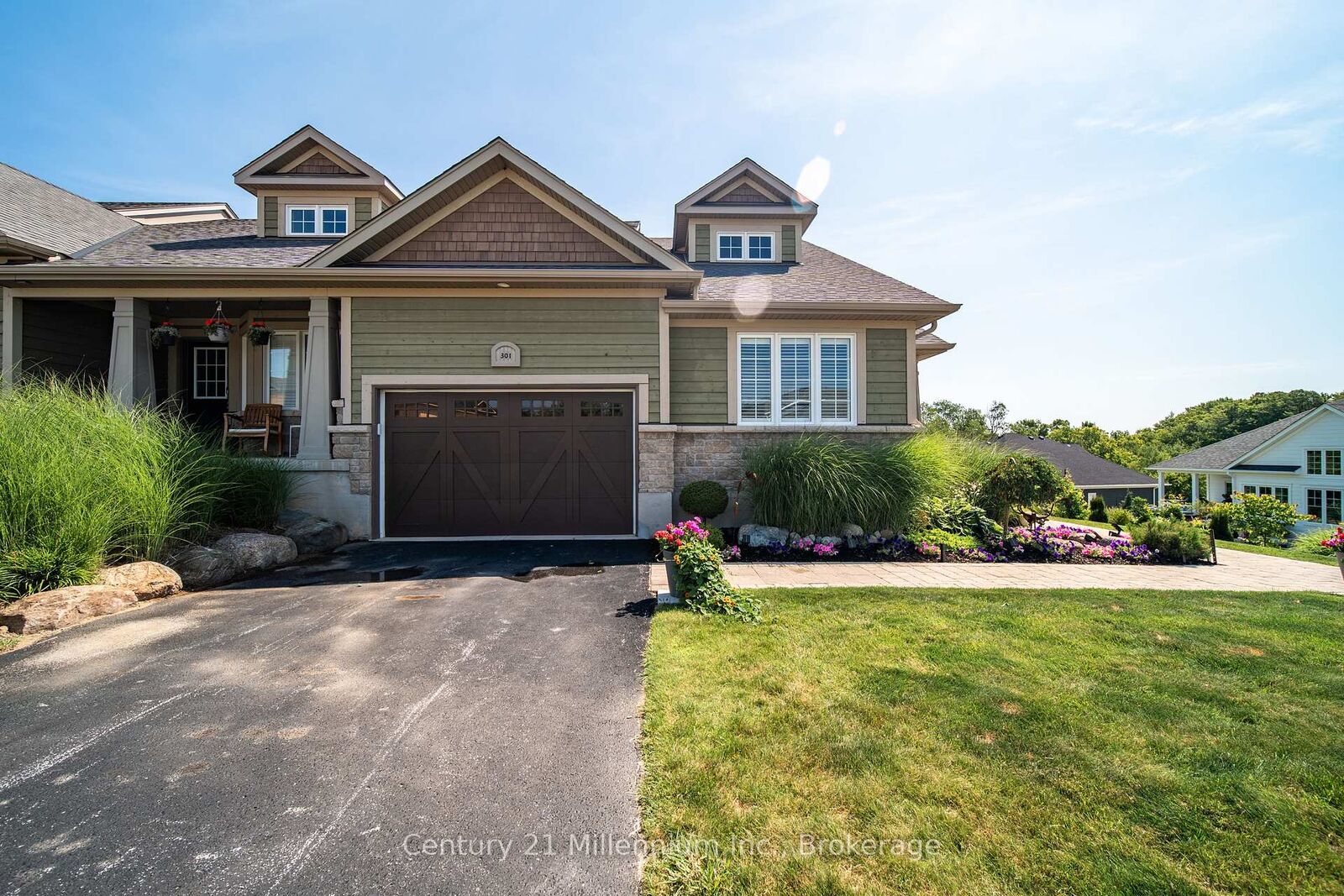 Property Photo: 301 Telford Trail ON N0H 1S0