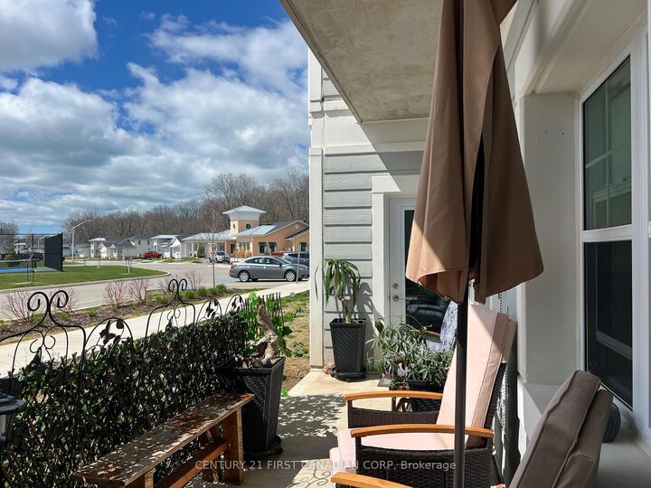 100 The Promenade N/A 102 — photo 1