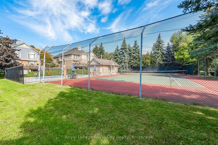 Property Photo: 941 Gordon Street 25 ON N1G 4R9