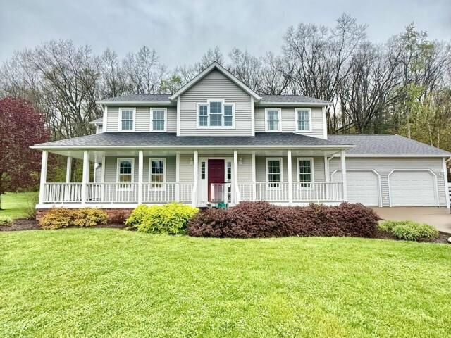 Property Photo:  21 Pine Grove Boulevard  PA 16345 