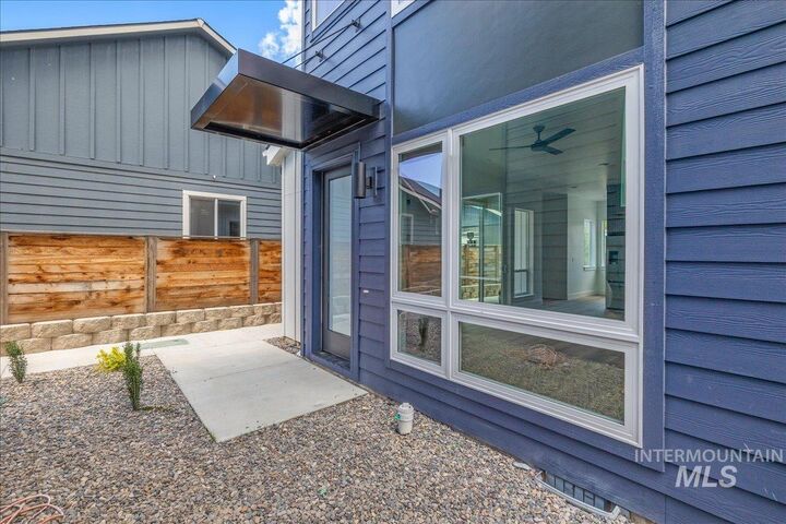 Property Photo:  2810 W Bannock St 1  ID 83702 