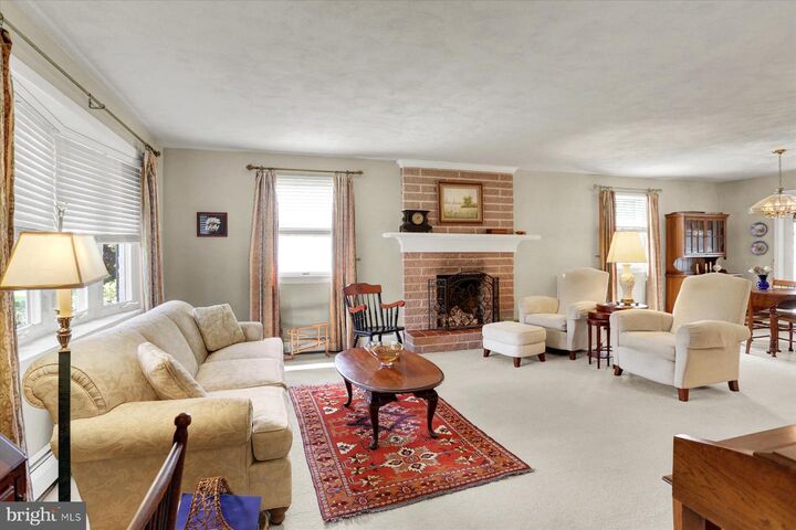 Property Photo:  1100 Butter Road  PA 17315 