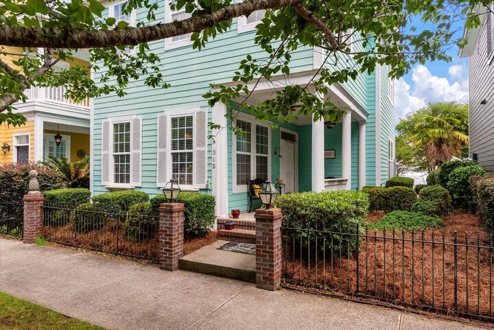 Property Photo:  315 White Gables Drive  SC 29483 