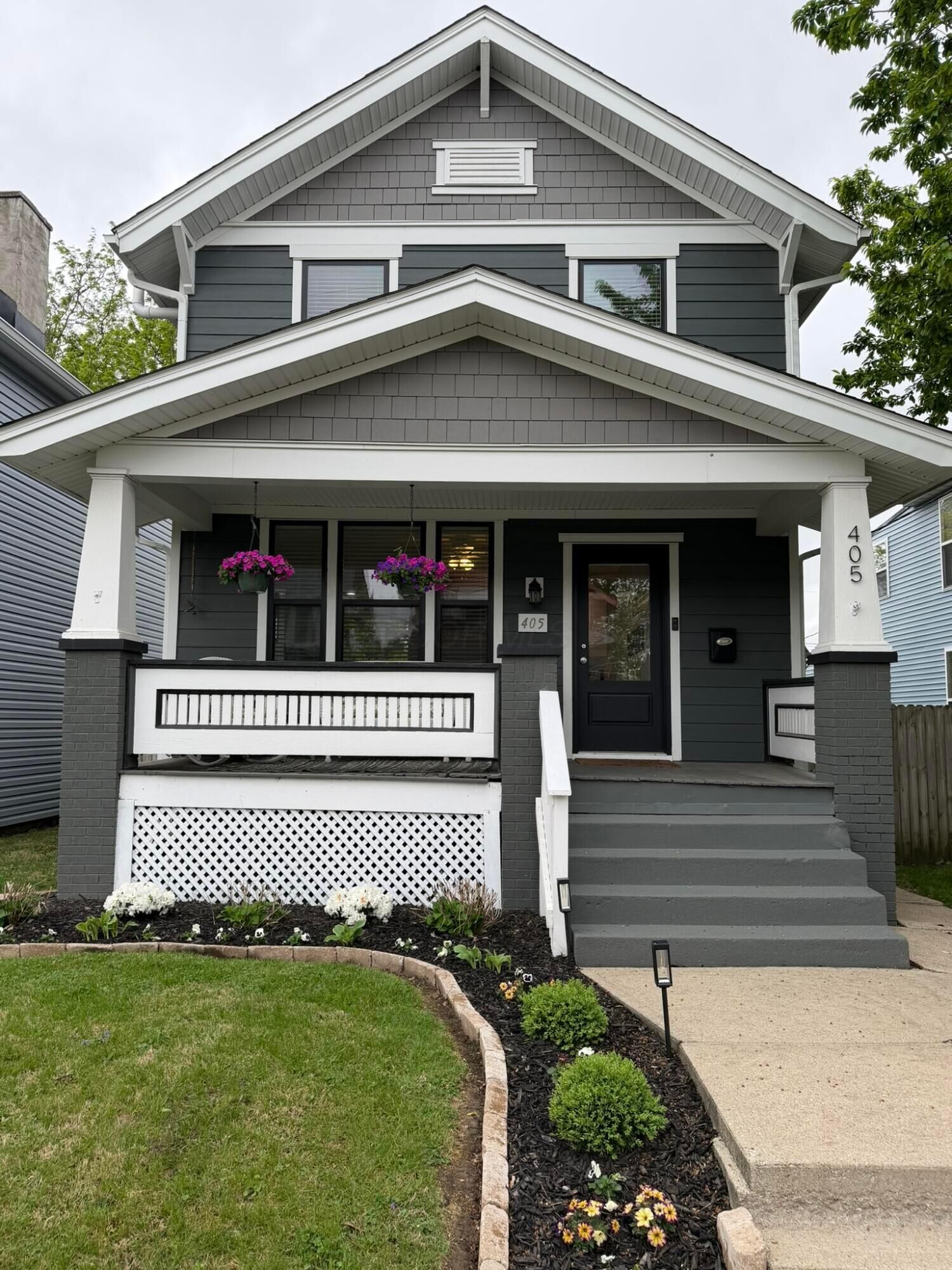 Property Photo:  405 E Jenkins Avenue  OH 43207 