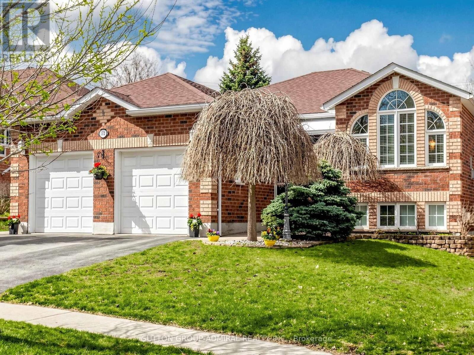 Property Photo:  164 Wildwood Trail  ON L4N 7Z7 