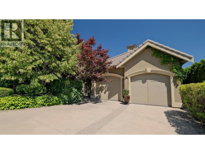 Photo de la propriété: 1749 Capistrano Drive BC V1V 2Z3