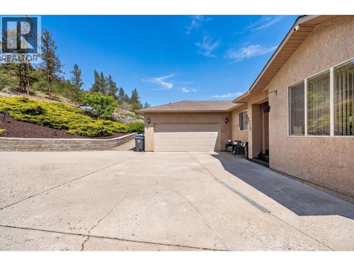 Property Photo:  2110 Horizon Drive  BC V1Z 3Y5 
